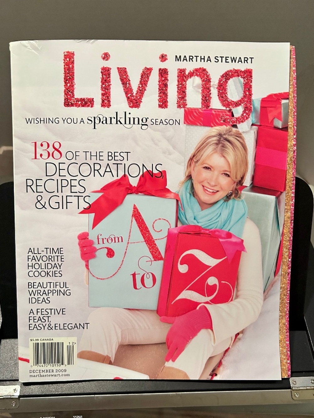 December 2009 Martha Stewart Living Magazine- Special Holiday Issue